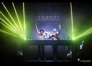  Hook N Sling Vs Guru Josh Project Klaas Vs Alvaro Reason Vs Infinity 2008 NERVO Mashup