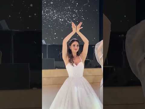 فستانك الأبيض حسين الجسمي عروس ترقص فستانك الأبيض حسين الجسمي عروس ترقص