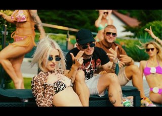 Piękni I Młodzi Dawid Narożny X Rizi Papi Mini Ej Lolita Oficjalny Teledysk