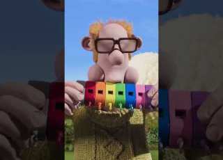 Crazy Dancing Sheep Shorts DanceFun