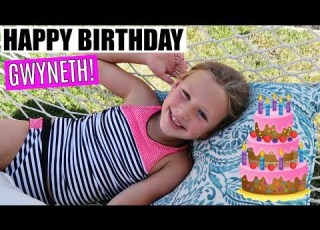  GWYNETH S 8th BIRTHDAY POOL PARTY AND OPENING PRESENTS