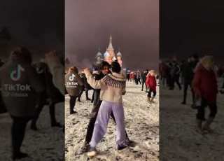  موها واخته