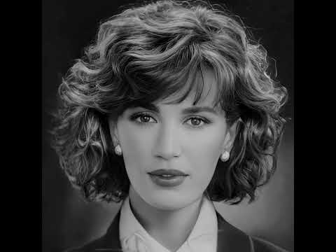 ذكرى ابشري يا عيني جابولك خبر