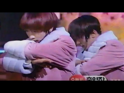 H O T 에쵸티 3집 메들리 핑크색옷