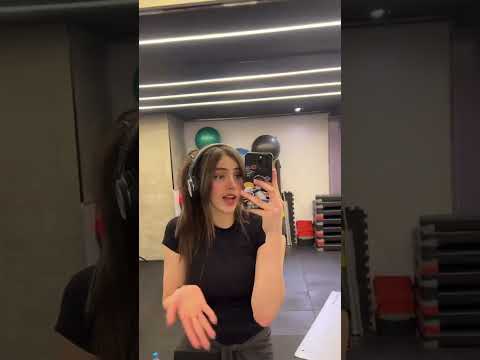 يشغلني على طول يابابا