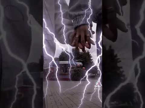 دي بنت راجل بيه جايز كلامي معاها عيب ويجز الأميرة