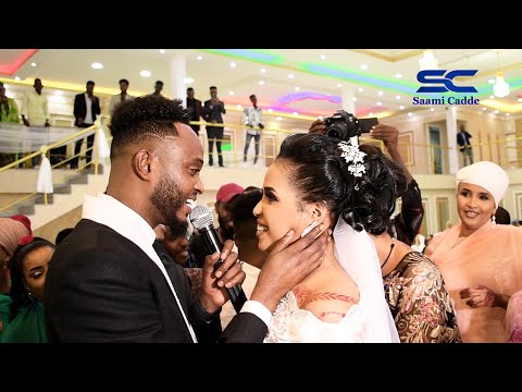 Sakariye Kobciye Wax Baa Kugu Jira Ijiita Heestii Marwadiisa Iyo Arooskii Qarniga