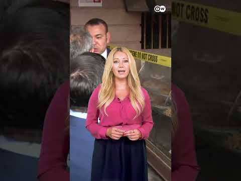 ما قصة المقالات حول الملك محمد السادس التي أغضبت المغاربة ما قصة المقالات حول الملك محمد السادس التي أغضبت المغاربة