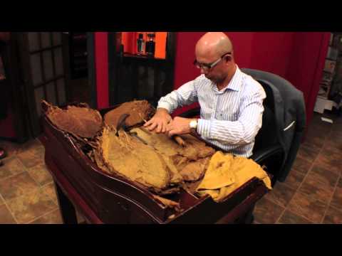 How To Roll A Cigar With A Master Roller From H Upmann