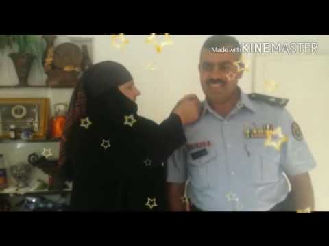 هدبتلي الشماغ الأحمر بيدها وغزلت علم والدته الرائد يزن العتوم تبارك له الترفيع بطريقتها الخاصه