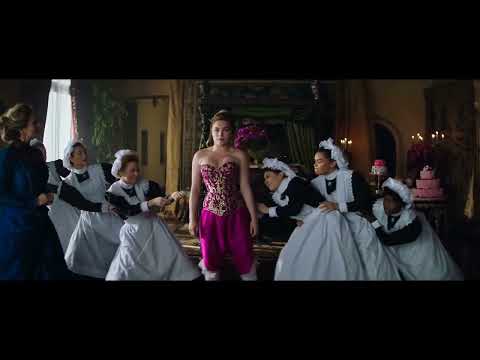 Florence Pugh Corset Lacing Scene In The Time It Takes To Get There 2019