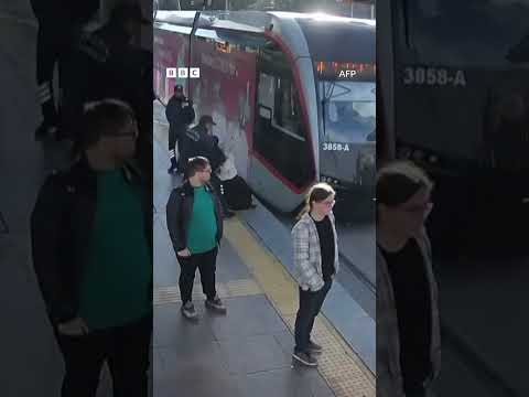 Yeroo Dubartiin Baaburaan Rukutamuuf Turte Baraaramte BBC News Afaan Oromoo Yeroo Dubartiin Baaburaan Rukutamuuf Turte Baraaramte BBC News Afaan Oromoo