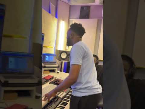 Siyawezi By Mc Eliud Samweli Official Video Siyawezi By Mc Eliud Samweli Official Video