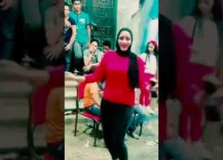  مصرية تجنن الحاضرين بها الفتان