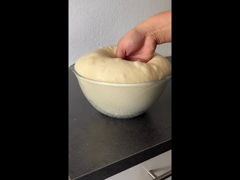 بوتشا التركية من اطيب المعجنات حبايبي وصلوني الألف بليززززز Shorts Short