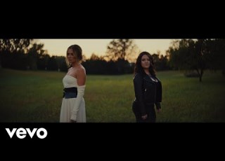  Carly Pearce Ashley McBryde Never Wanted To Be That Girl Official Music Video