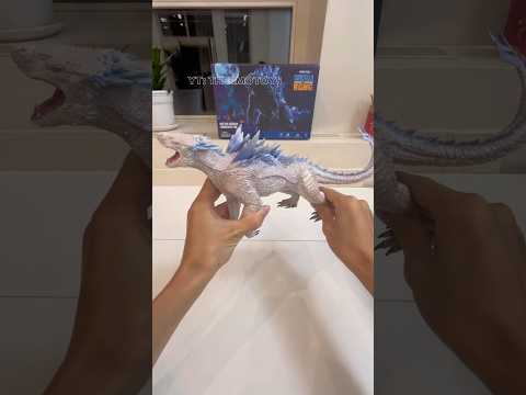 Hiya Toys Shimo First Titan