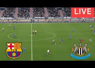 مباشر مباراة برشلونة ونيوكاسل يونايتد كاملة لعبة فيديو محاكاة كرة القدم الإلكترونية
