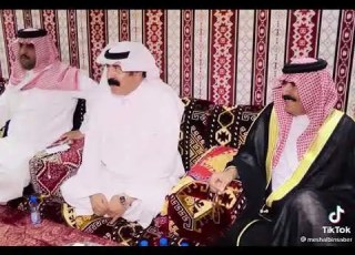 يابعده على شاربك بعداه النعم كايد للشاعر مشعل بن سابر القحطاني