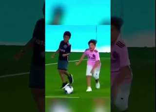  ميسي عجبه اداء ابنه