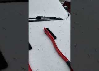  Broke Two 2 Ice Scrapers In Freezing Weather Mechanic Pnw Diy