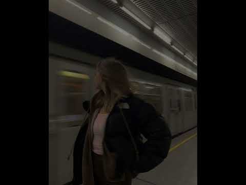 اغنية جزائرية مشهورة ضحكتي عليا الغاشي اغنية جزائرية مشهورة ضحكتي عليا الغاشي