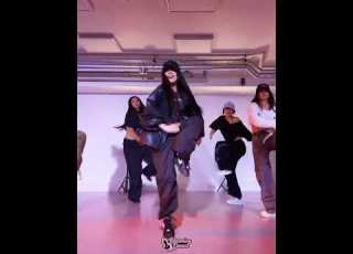  Rihanna Talk That Talk Ft JAY Z Giselle Choreography
