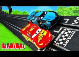  Lightning McQueen In An Epic Race With Disney Cars Toys Which Car Wins Video For Kids Kidibli