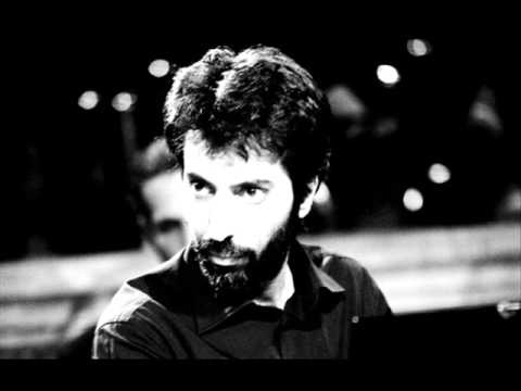 طارق الناصر اداء فرقة رم يا روح لا تحزني