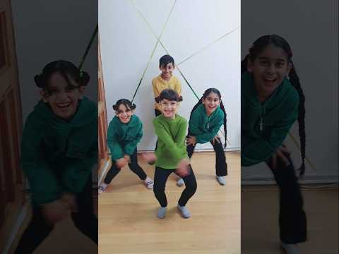 تشكن وي تشكن وي مريم والبنات Dance