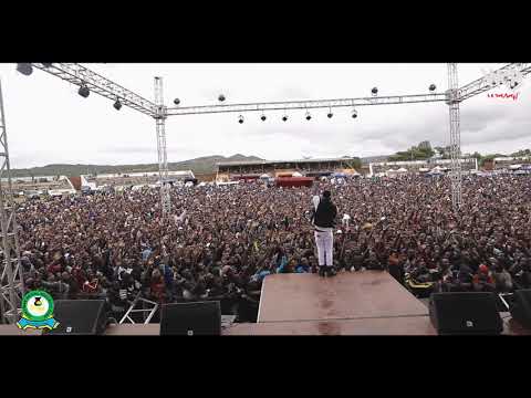 POCHI NENE IKIIMBWA KAMA NYIMBO YA TAIFA SUMBAWANGA WASAFI FESTIVAL