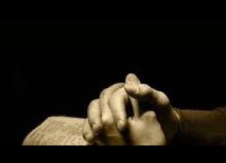 DIFFERENCE BETWEEN AN INTERCESSOR AND A PRAYER WARIOR