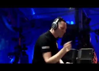 Rune RK Calabria Firebeatz Remix Tiësto Live Tomorrowland 2014
