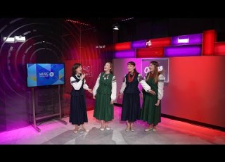 Родинний гурт ЗÉРНО В язанка Гаївок Live Music For Ukraine
