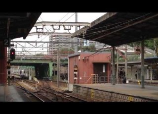 危険行為で警笛連発 名鉄2000系 ミュースカイ 金山入線 警笛付き