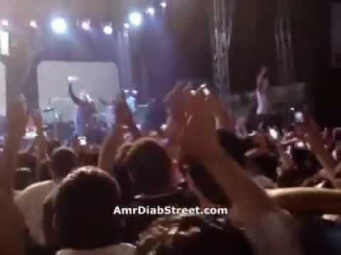 عمرودياب الهضبه وإبداعاته كان باين من سلامها Amr Diab الفيديو الكامل