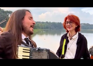 Ianko Performs The Ukrainian Song Ridna Mati Moya For His Ukrainian Mother For The First Time
