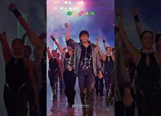 Le Gayi Le Gayi Karishma Kapoor Shahrukh Khan Live Performance Dancevideo Shorts Youtubeshorts
