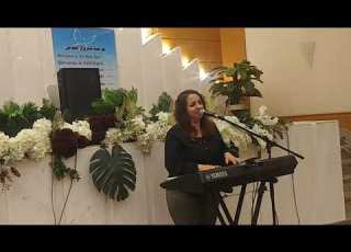  الترنيمة الاخيرة احبك ربي يسوع كل اناء مور متشقق ـ المرنمة ايريني مكرم ـ 15 مايو 2024