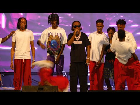 CHINO KID NA GANG LAKE WALIVYOVAMIA JUKWAA LA WASAFI FESTIVAL MTWARA