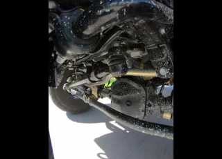  2019 Jeep JLUR Death Wobble Front Axle View