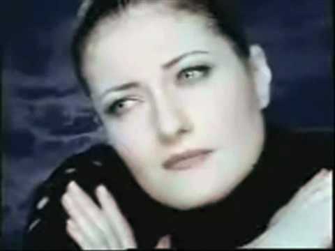 Candan Erçetin SENSİZLİK