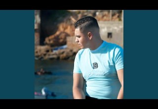 نجبدها فالزورق