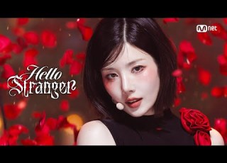  최초 공개 권은비 Hello Stranger 엠카운트다운 EP 884 Mnet 250417 방송
