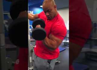 Victor Martinez Demonstrates How To Build Your Bicep Peak