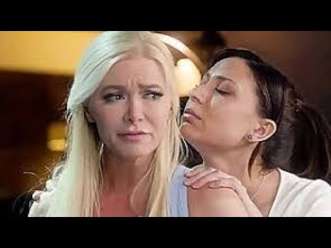 Brazilian Lesbians Tongue Kissing Lesbian Lip Kiss Lesbians Kissing