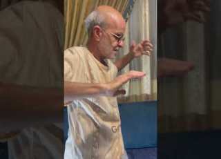 بابا انصدم من هدية عيد الاب