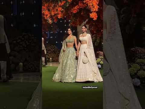 Janhvi Kapoor With Sister Khushi At Ambani S