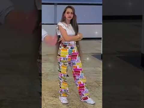 ميلي بخصرك لانا محمد بركات