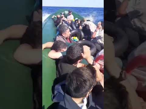 هاكذا تكون رحلات التهريب الى الخارج الى اوربا في البحر البحر العذاب هاكذا تكون رحلات التهريب الى الخارج الى اوربا في البحر البحر العذاب